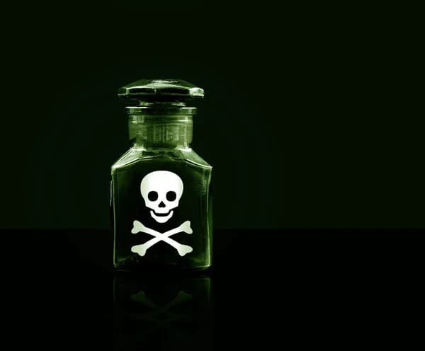 У Маріуполі отруїли російських офіцерів, 2 померло