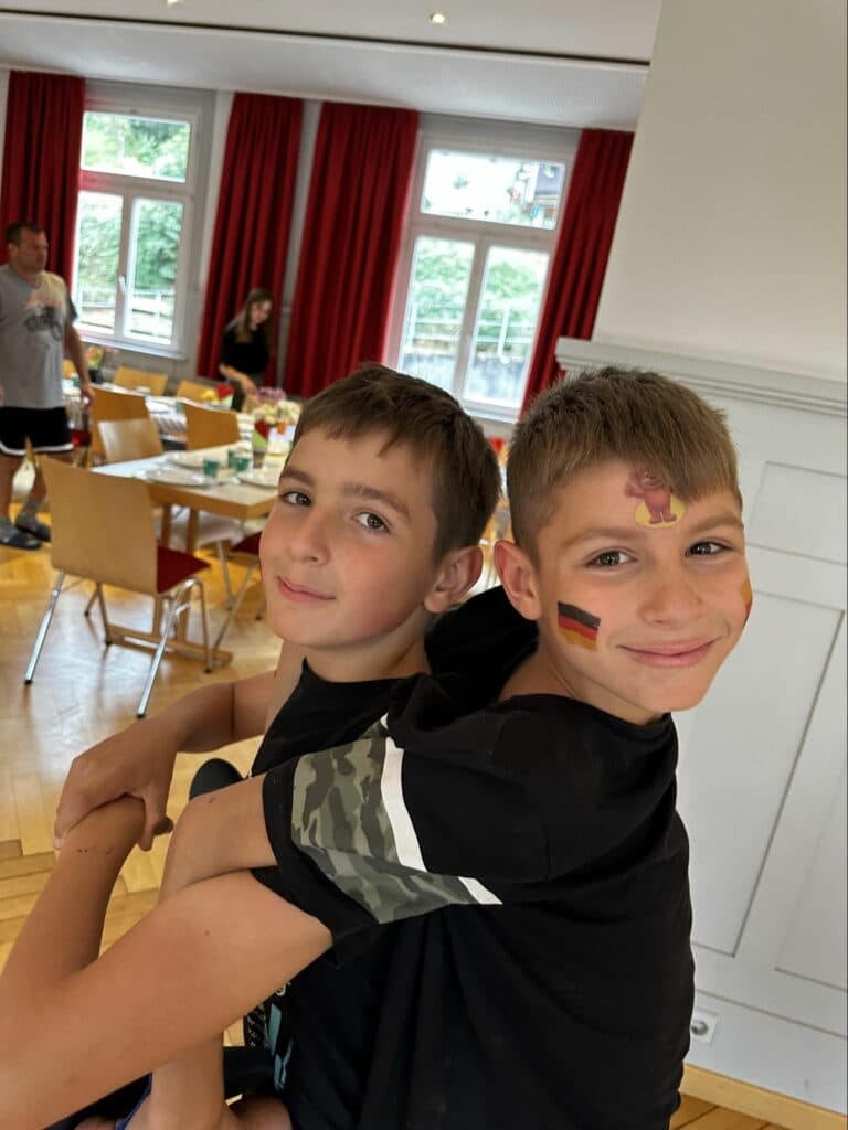 Німеччина допомагає центру із Маріуполя