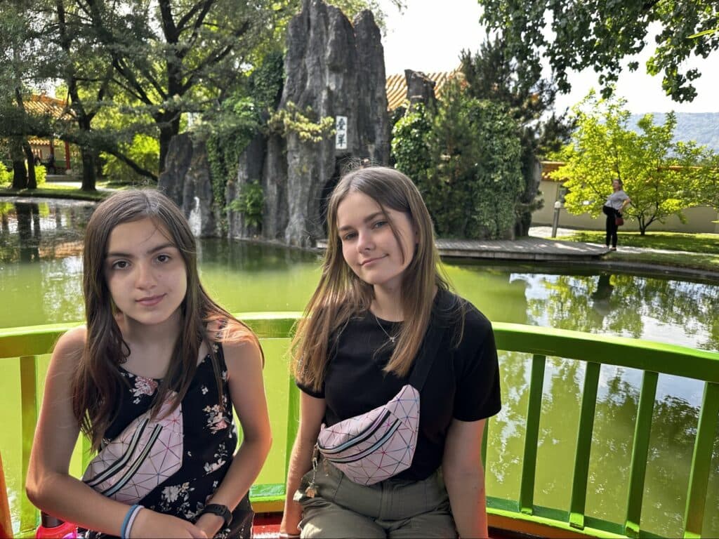 Німеччина допомагає центру із Маріуполя