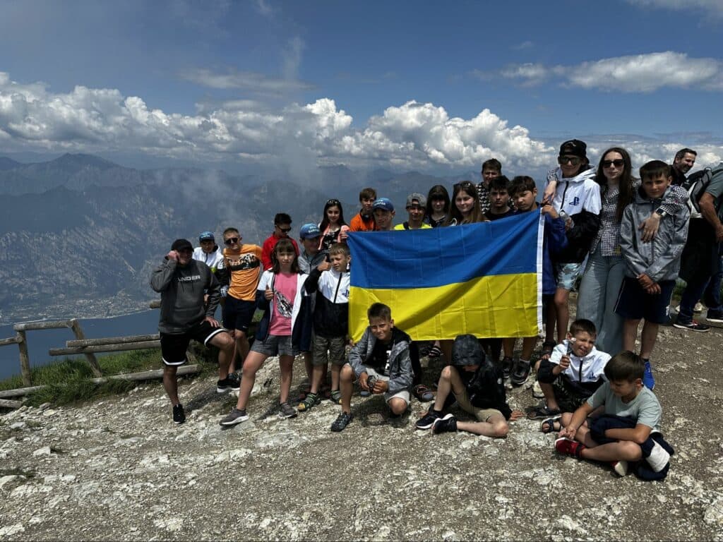 Німеччина допомагає центру із Маріуполя