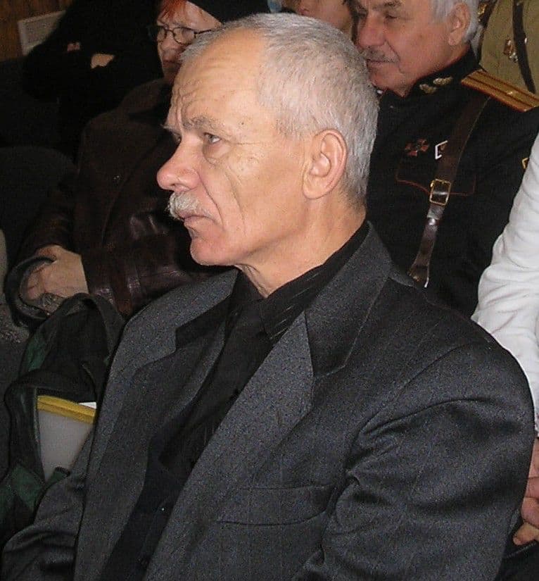 Перша українська школа Донецька