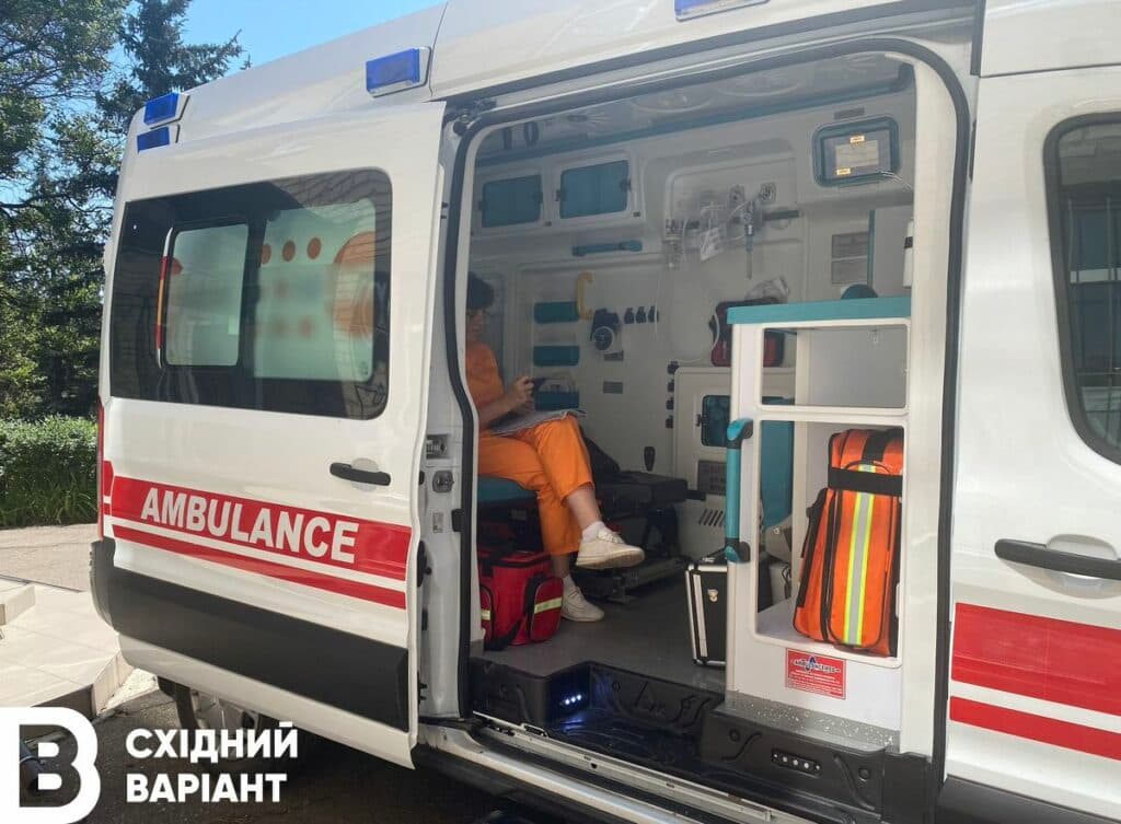 Автомобіль мобільної гінекологічної бригади UNFPA