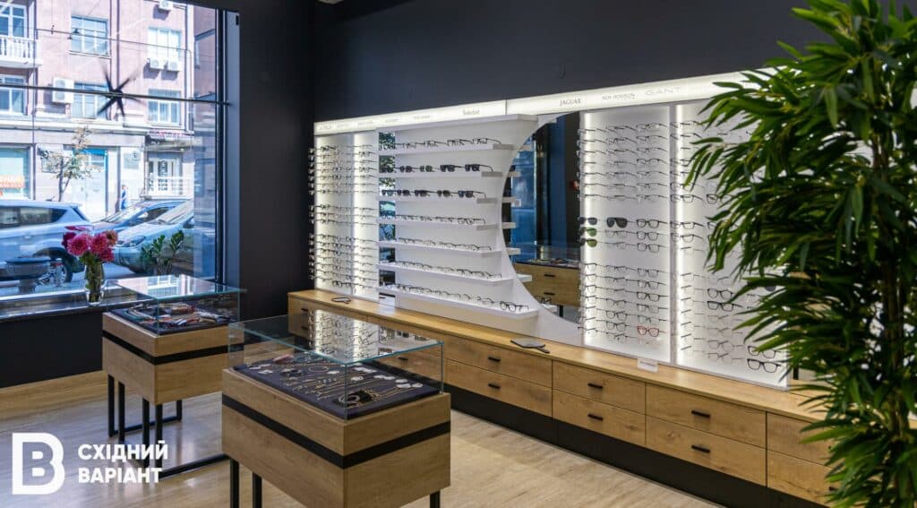 оптика з Маріуполя