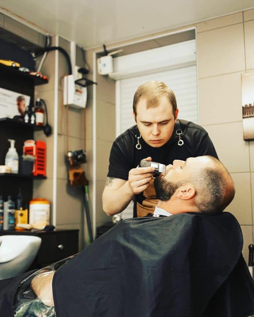 переселенка з Горлівки барбершоп