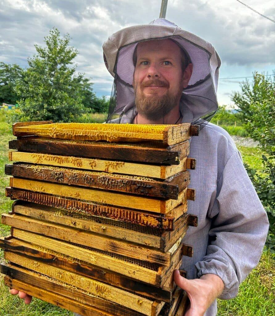 родина з Маріуполя кав’ярня