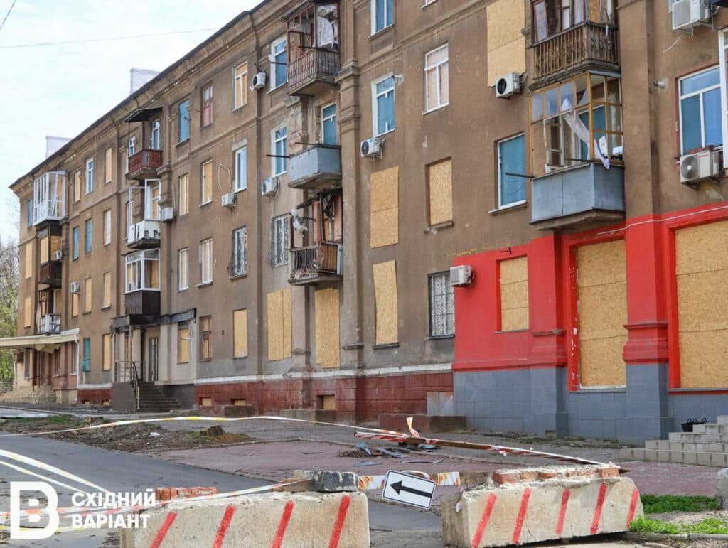 жителі Донеччини відбудувати домівки