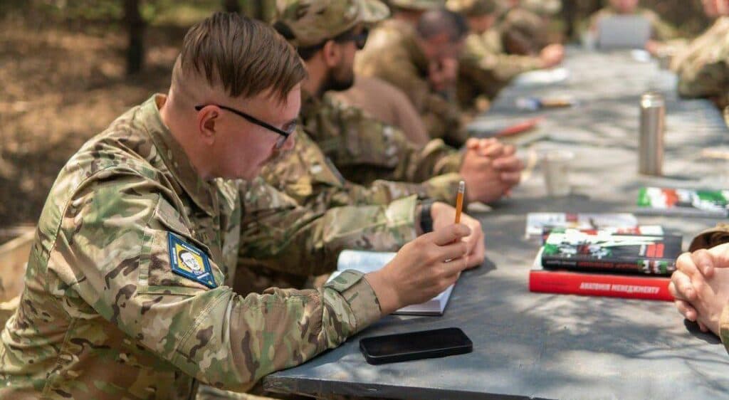 Азов антифейк