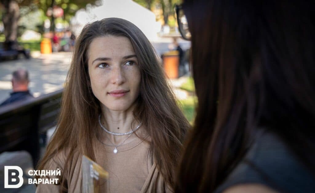 подруги із Донеччини мистецький табір