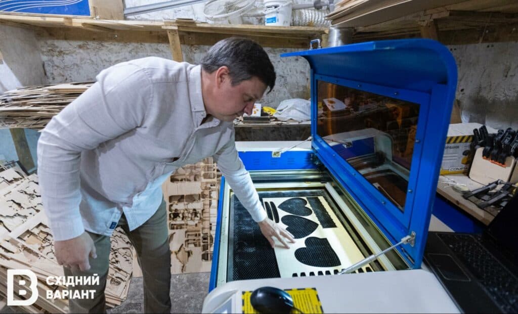 родина з Костянтинівки WoodLike