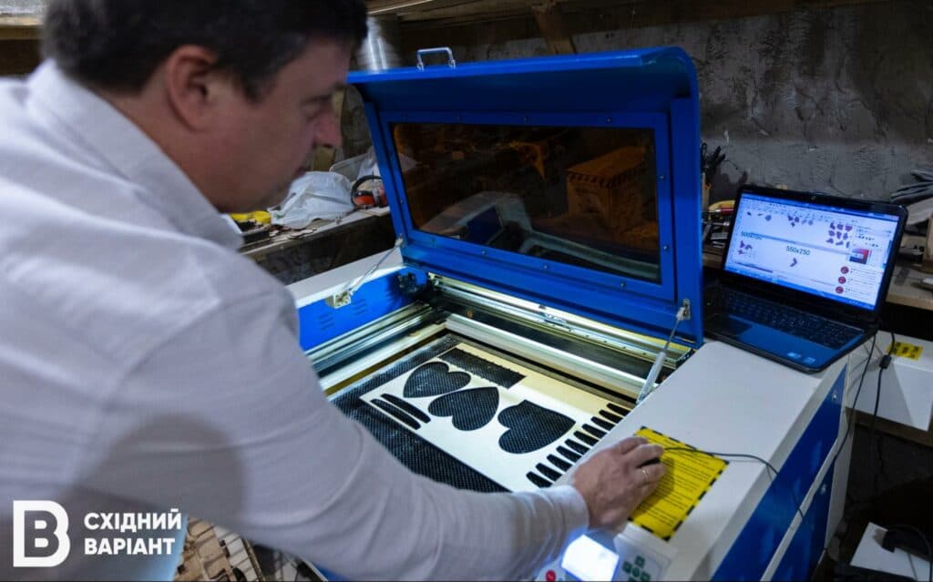 родина з Костянтинівки WoodLike