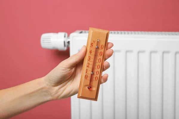 В окупованому Донецьку на понад 1400 будинків не подають опалення