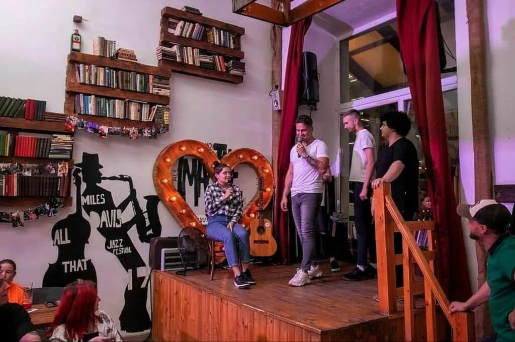 Леуцький Ізба читальня