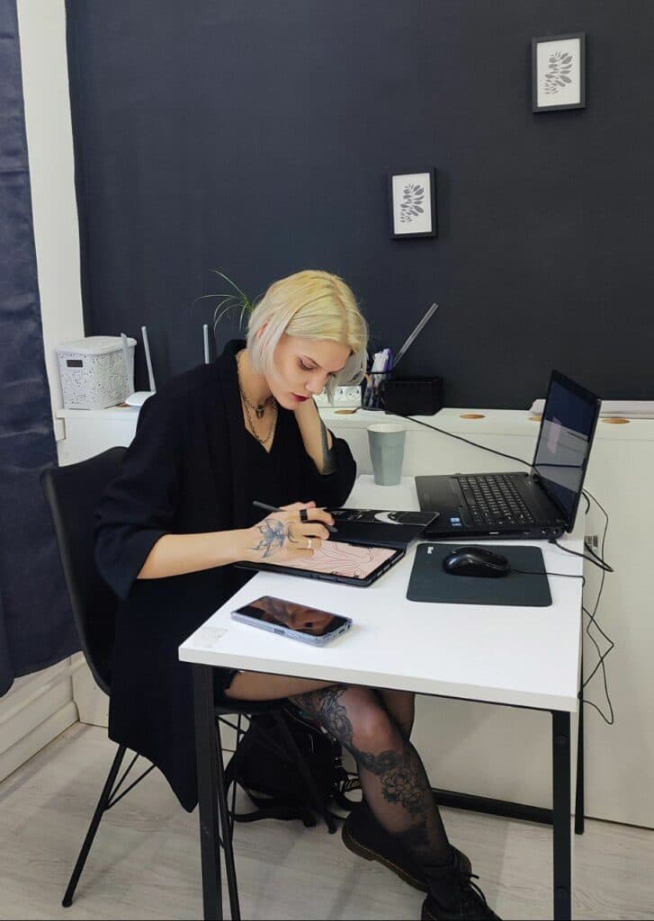 тату-студія з Маріуполя