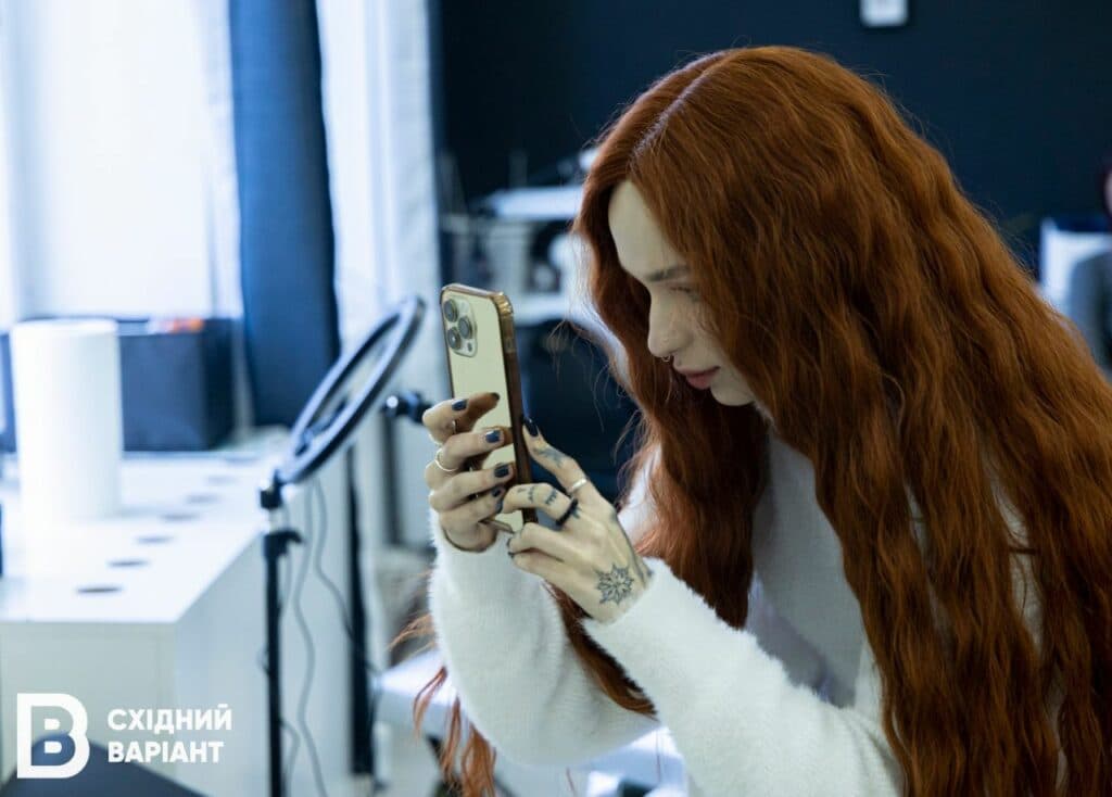 тату-студія з Маріуполя