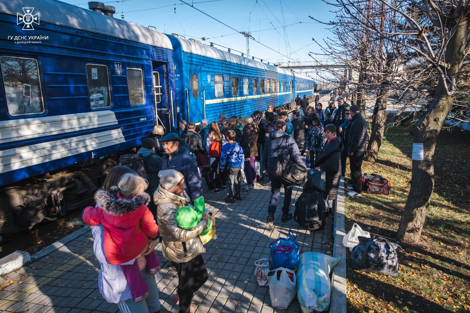 З Донеччини евакуювали ще 18 дітей