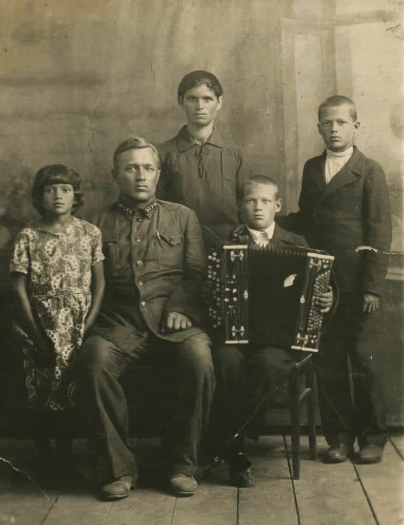 Олекса Тихий