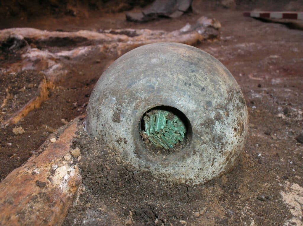 кургани Донеччина