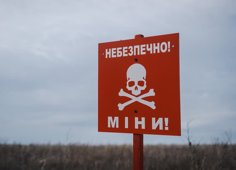 На Донеччині за добу піротехніки знайшли понад 70 вибухонебезпечних предметів