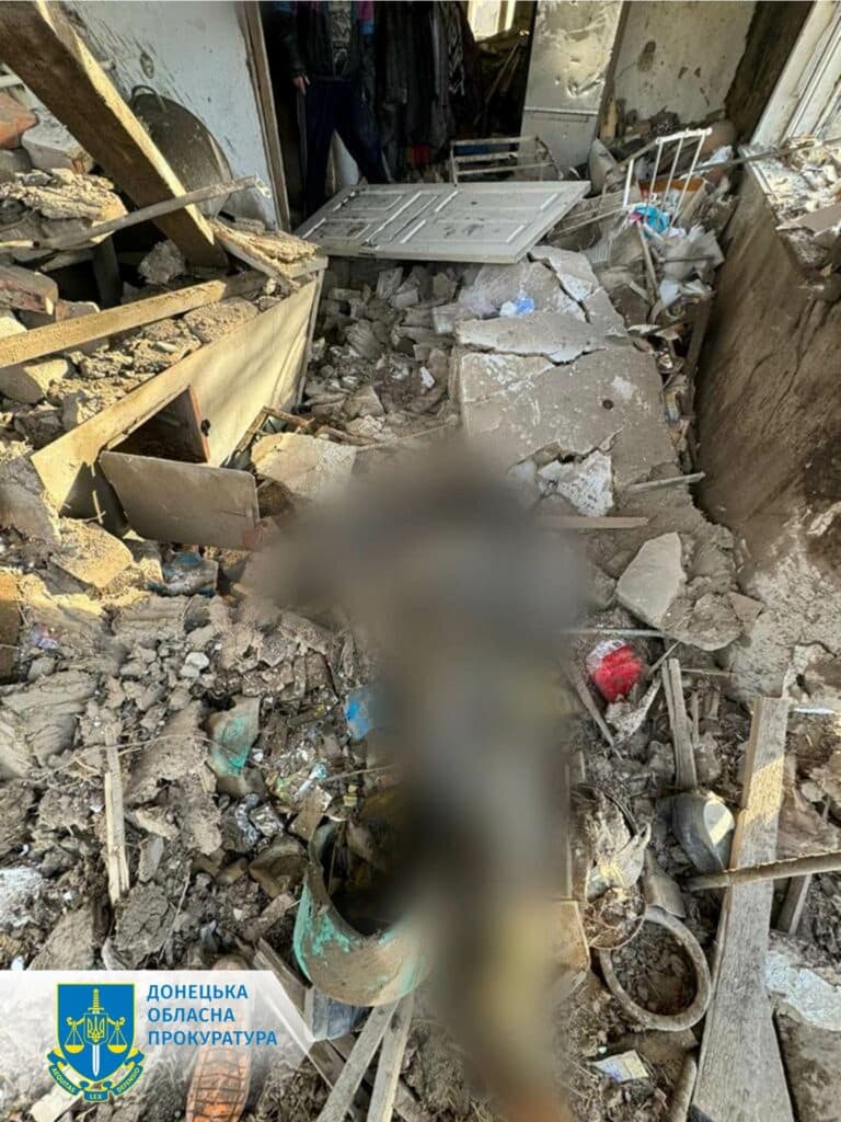 У прокуратурі розповіли про вбитих та поранених на Донеччині людей внаслідок ворожих обстрілів
