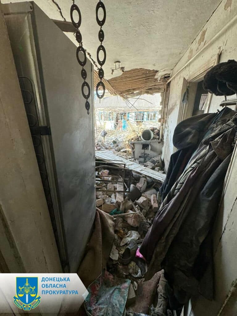 У прокуратурі розповіли про вбитих та поранених на Донеччині людей внаслідок ворожих обстрілів