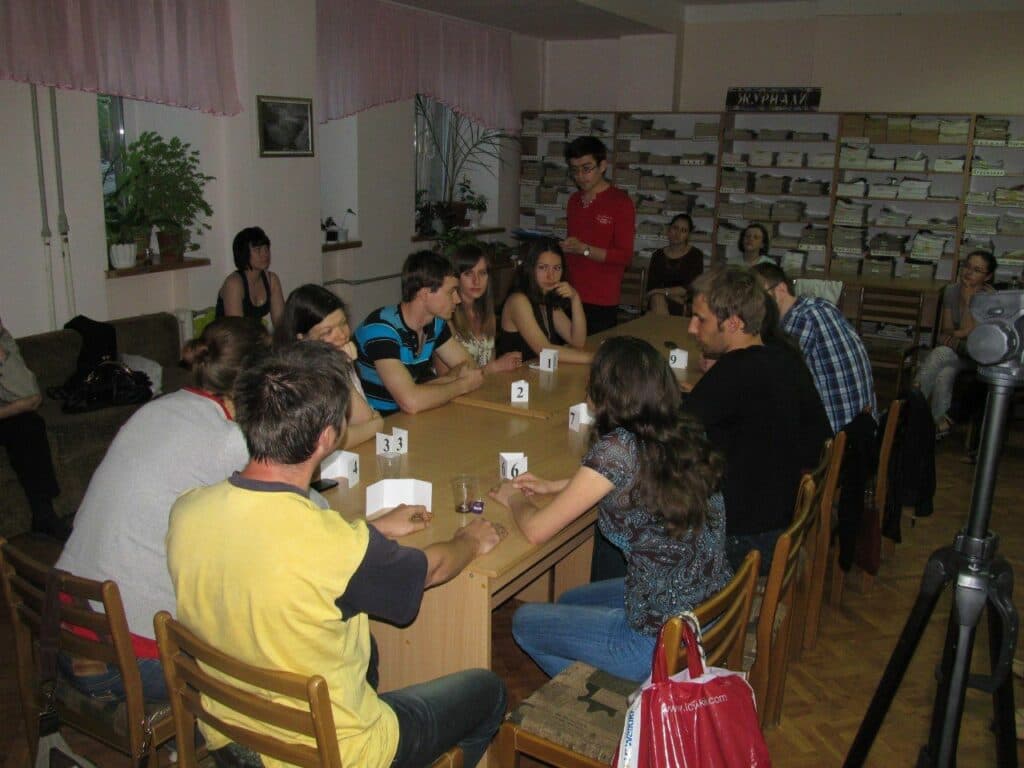 Український розмовний клуб у Донецьку