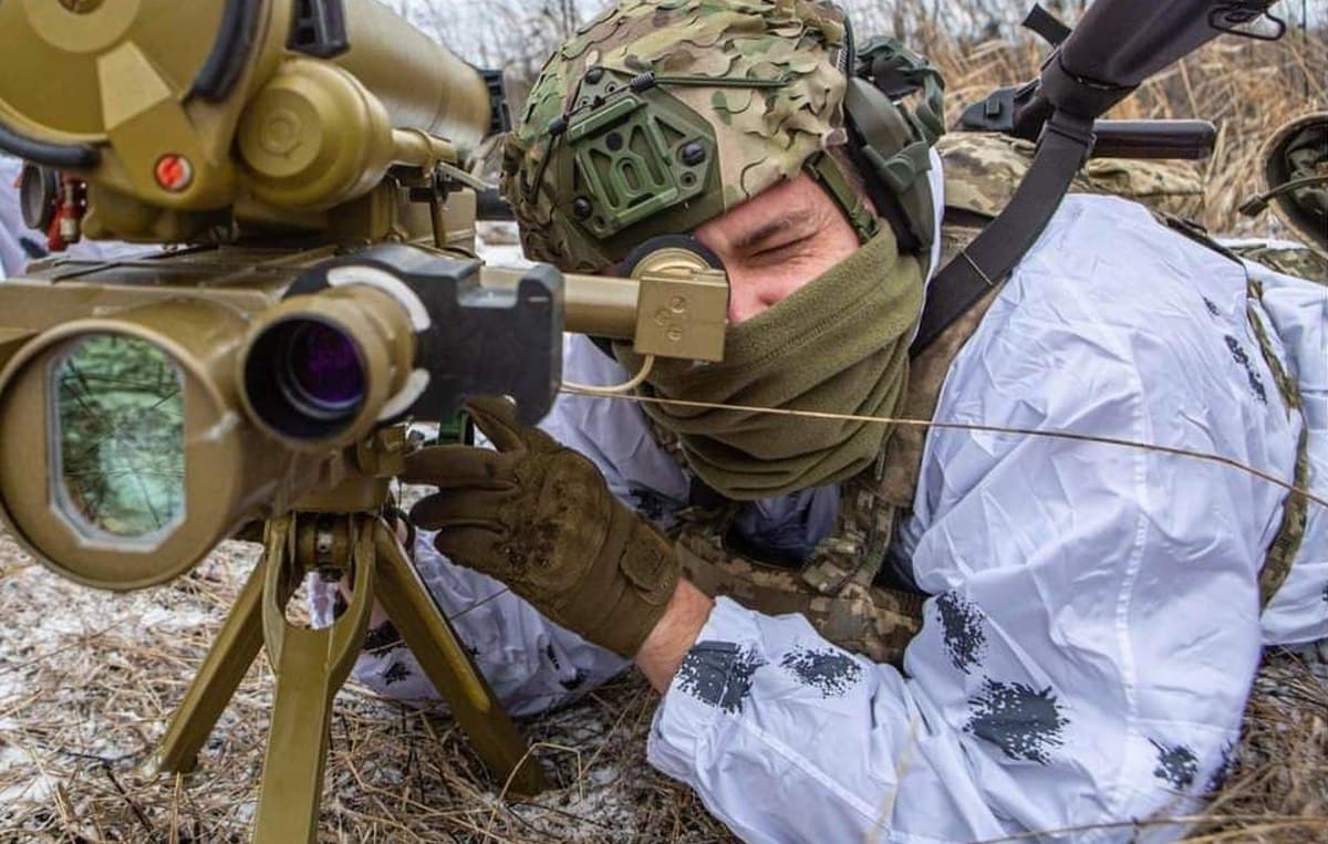 На Авдіївському напрямку українські захисники відбили 15 атак ворога