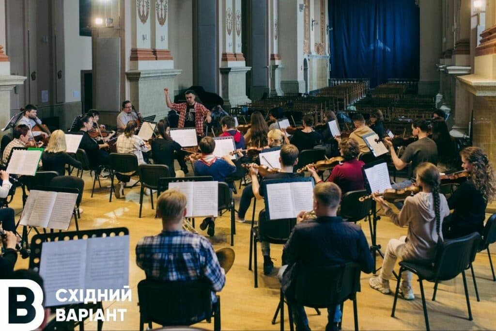 заклади Незламних зі сходу