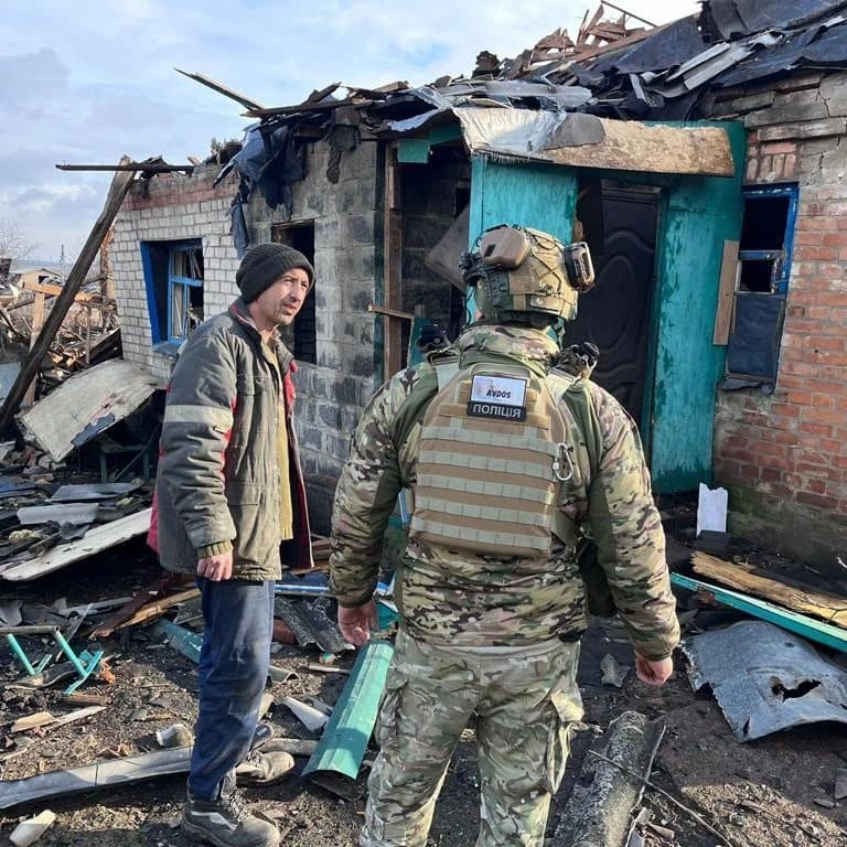 Одна людина загинула і 1 — поранено у Мар'їнській громаді внаслідок ворожого артобстрілу