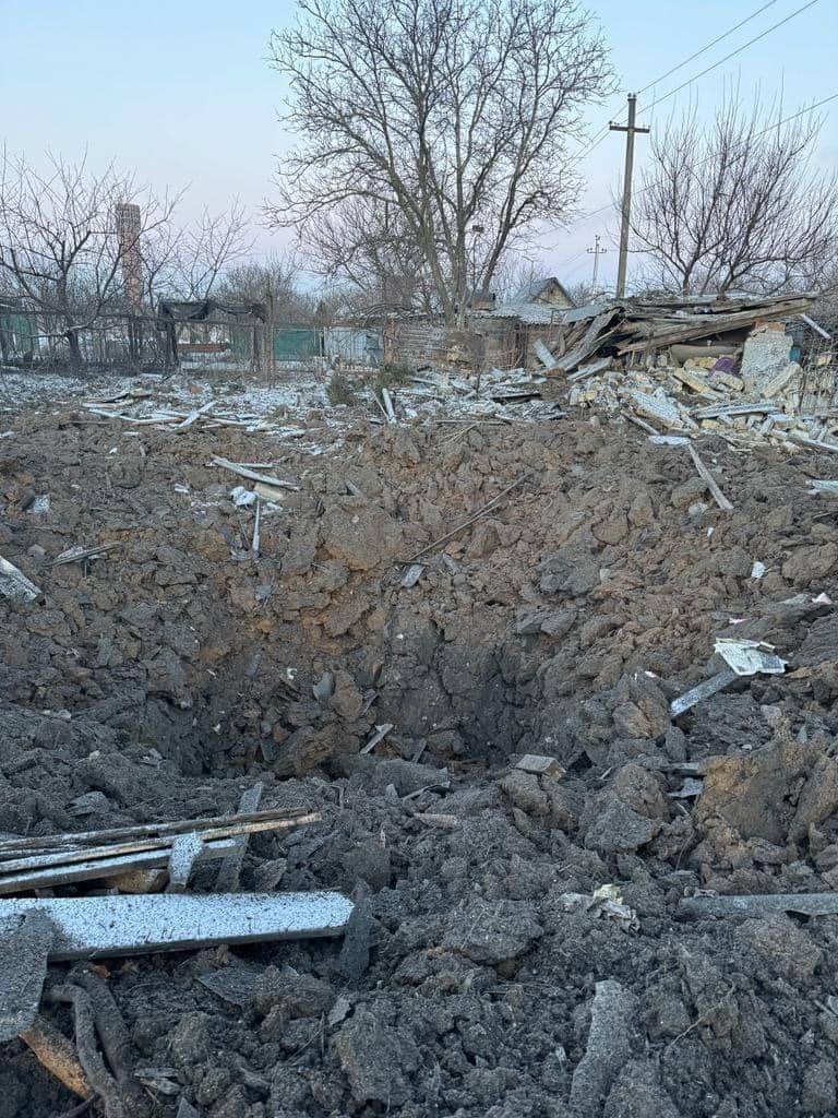 Ворог обстрілював промислову зону і житлові райони Курахового на Донеччині (фото)