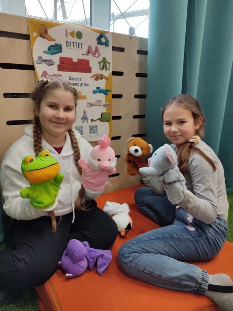 У Дніпрі за підтримки ООН відкрили дитячий мультифункціональний центр UNICEF для занять ВПО і всіх охочих