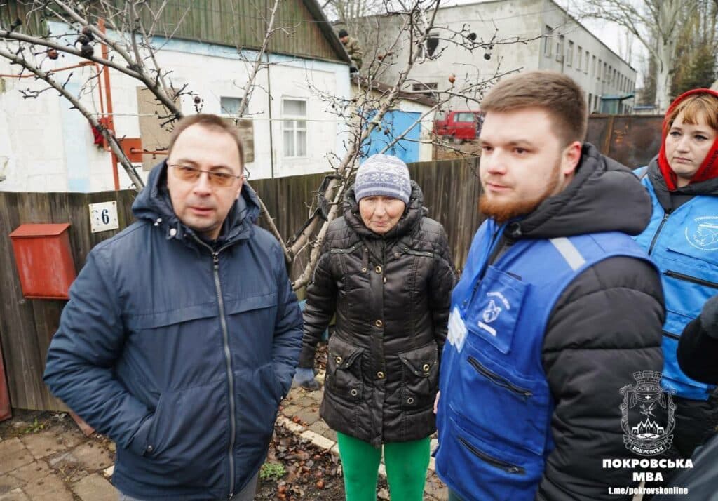 Місія "Проліска" допомагає покровчанам налагодити зруйнований ворожими обстрілами побут
