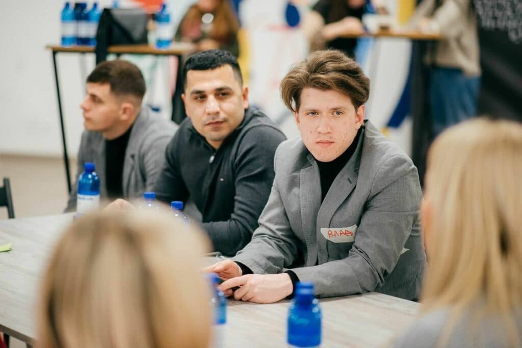 Українці українцям близькі