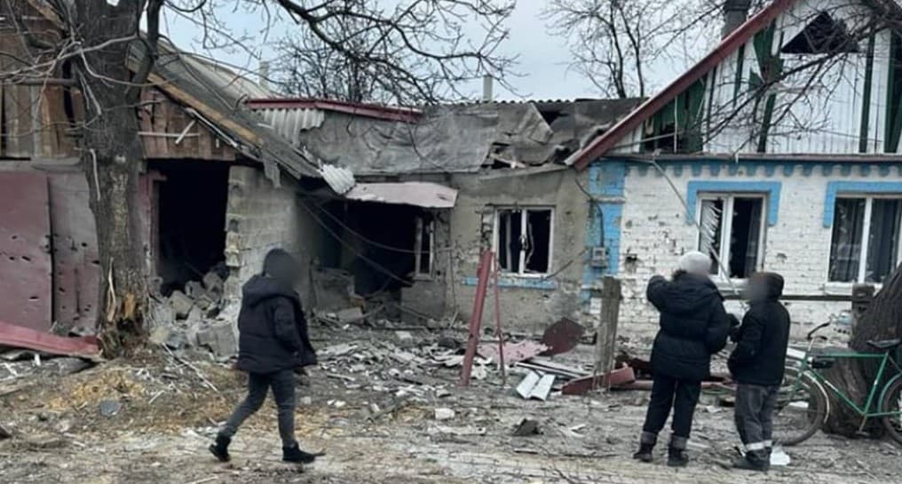 Ворог обстріляв Гірник з артилерії – поранено 16-річного підлітка