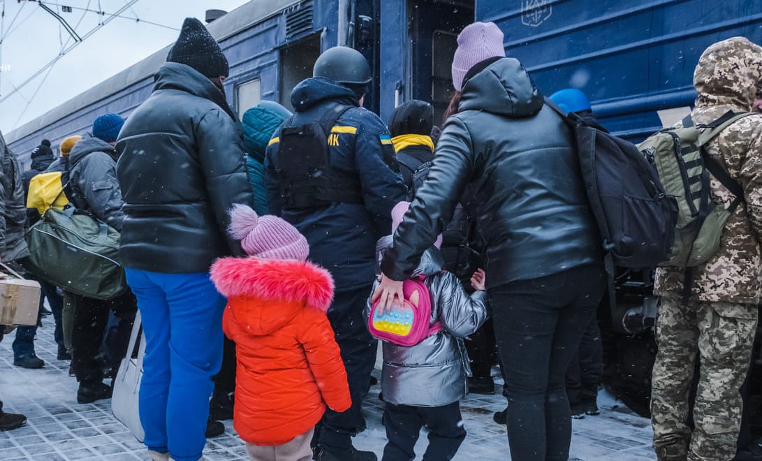 З Донеччини евакуювали ще 11 дітей