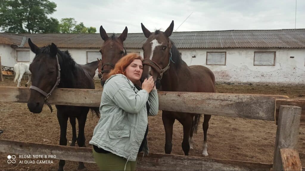 коні Лисичанськ