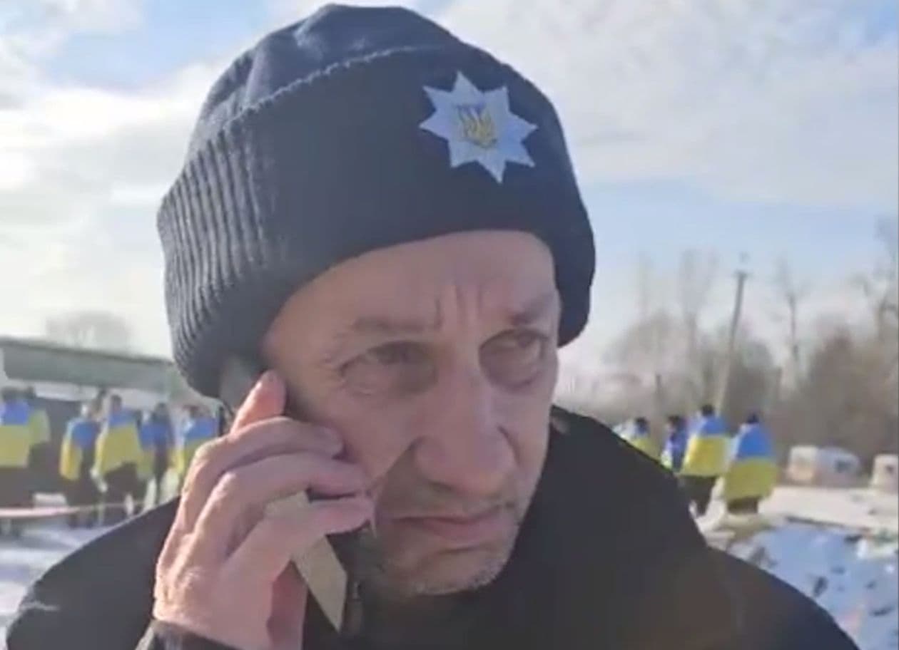 поліціянт з Донеччини повернувся з полону