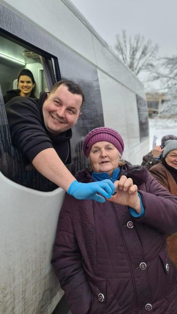 Проєкт "Мобільні клініки" втілюють на Донеччині (фото)