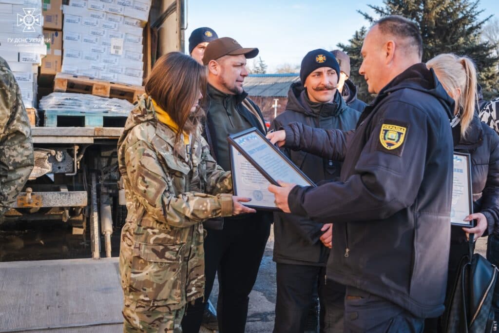 Благодійники передали рятувальникам Донеччини спеціальну техніку та спорядження (фото)