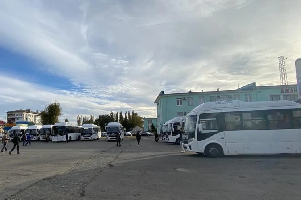автобуси з днр до окупованого Криму