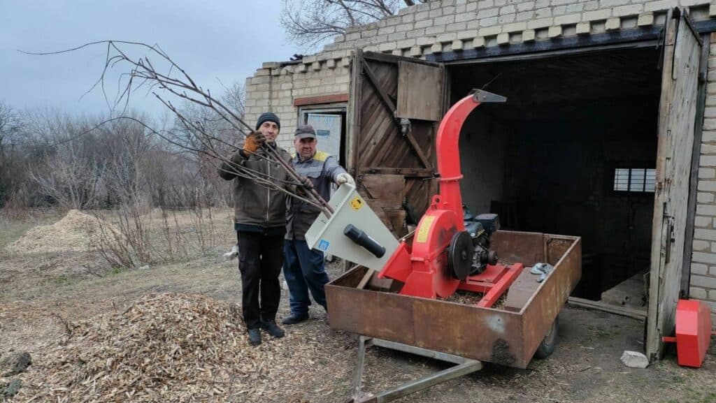 Армія відновлення на Донеччині