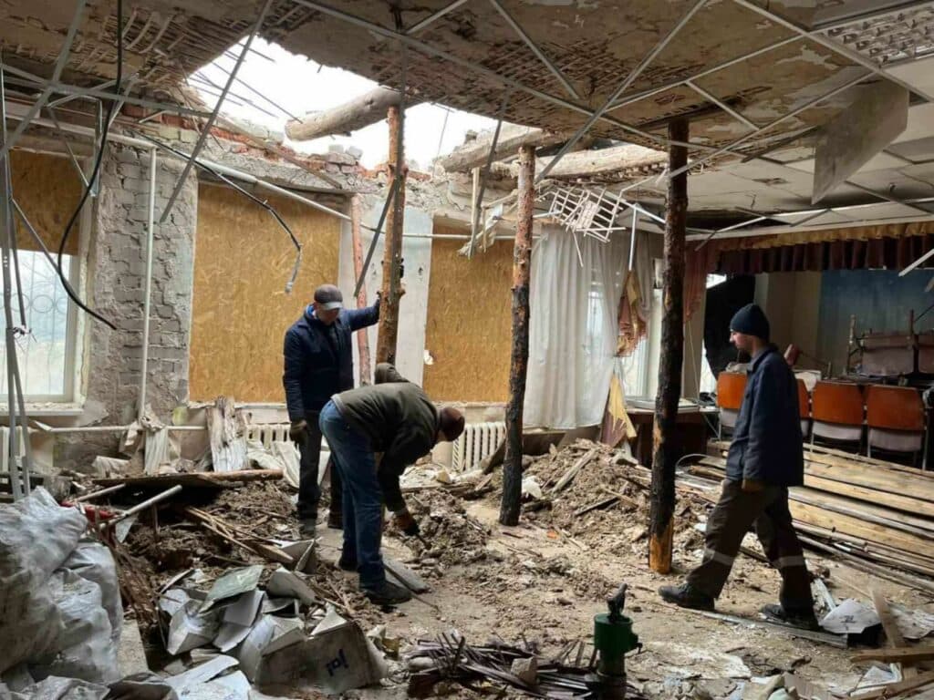 Армія відновлення на Донеччині