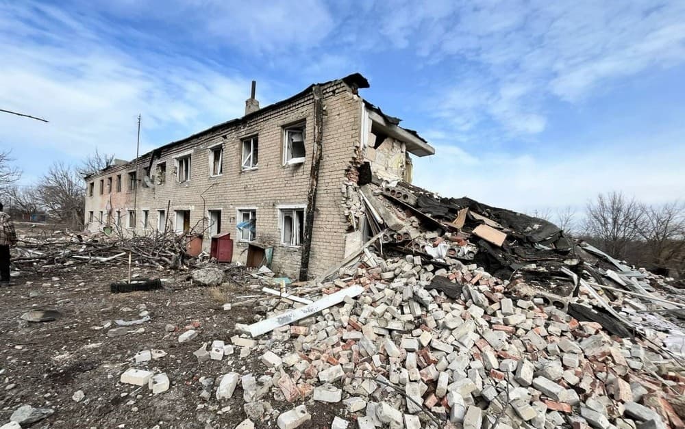 За добу армія рф завдала 15 ударів по житловому сектору на Донеччині