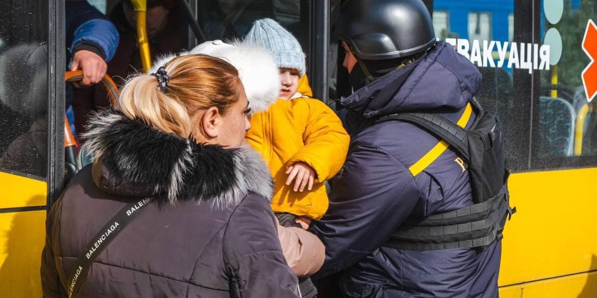 З Донеччини евакуювали ще 41 дитину