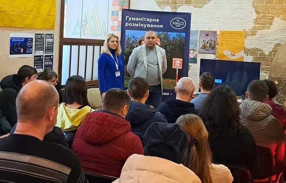 ВПО з Луганщини у Києві подали заявки на вакансію демінерів у The HALO Trust