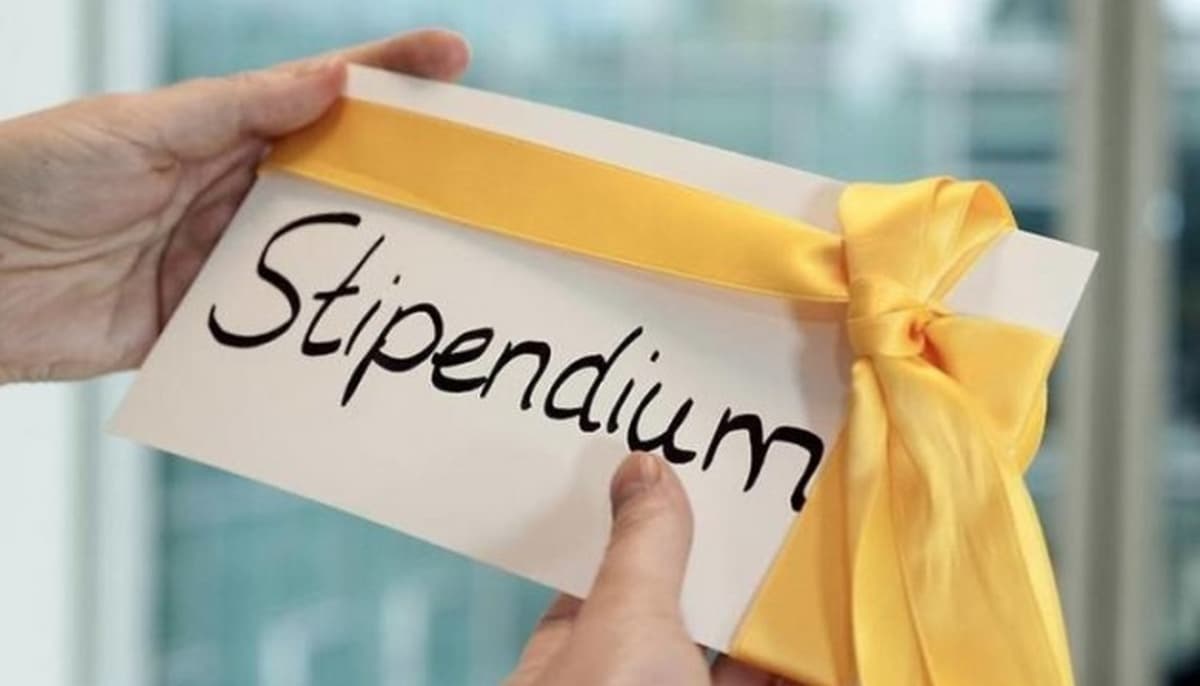 Вісьмом студентам вишів Луганщини призначені стипендії президента