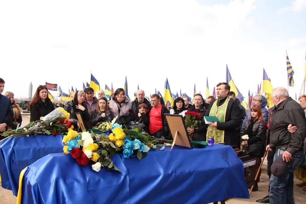 У Харкові на Алеї Слави перепоховали луганського прикордонника Олександра Гетьмана