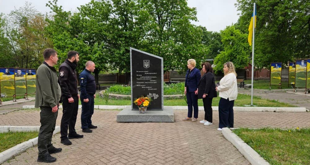 На Донеччині провели заходи вшанування до 38-мої річниці аварії на Чорнобильській АЕС (фото)