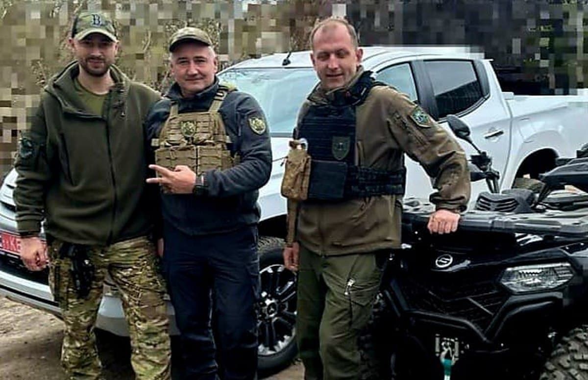 Від Сіверської громади українські військові отримали позашляховик та квадроцикл