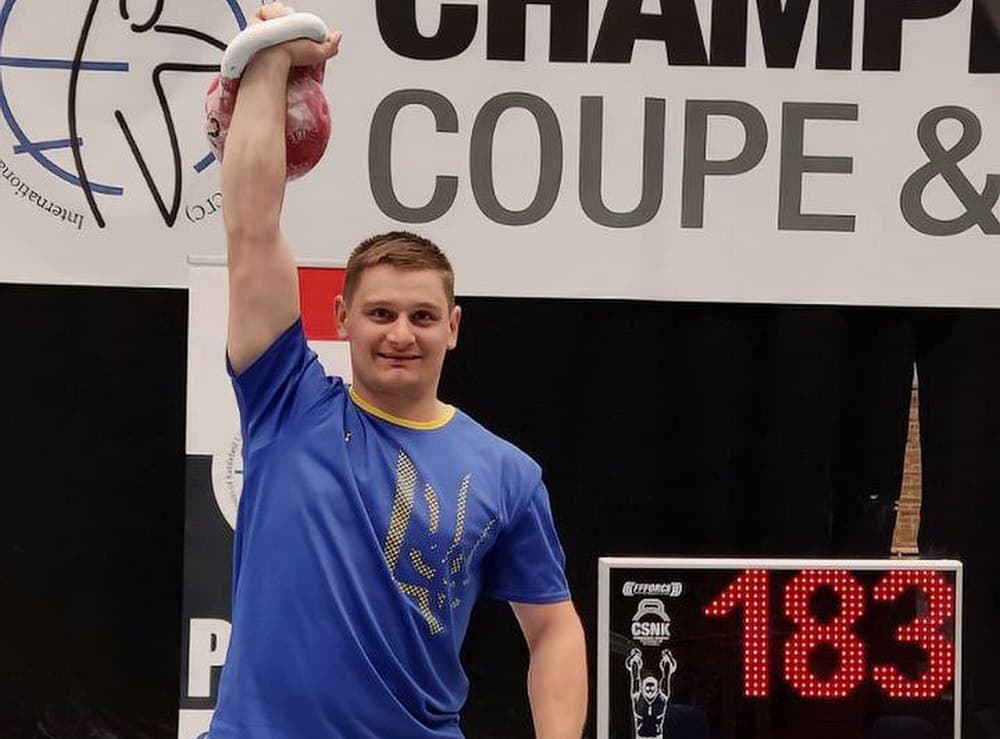 4 нагороди на чемпіонаті Європи з гирьового спорту в Парижі виборов спортсмен із Покровської громади