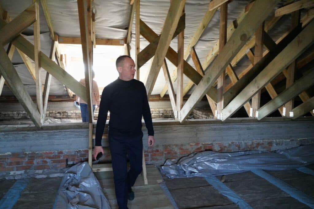 На Донеччині триває облаштування укриттів (фото)